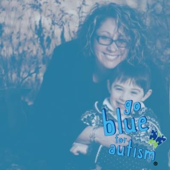 Meet your Posher, Jennifer - Picture 1 of 1